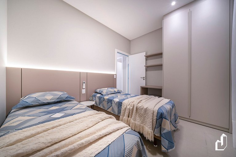 Lindo apartamento com 02 dormitórios