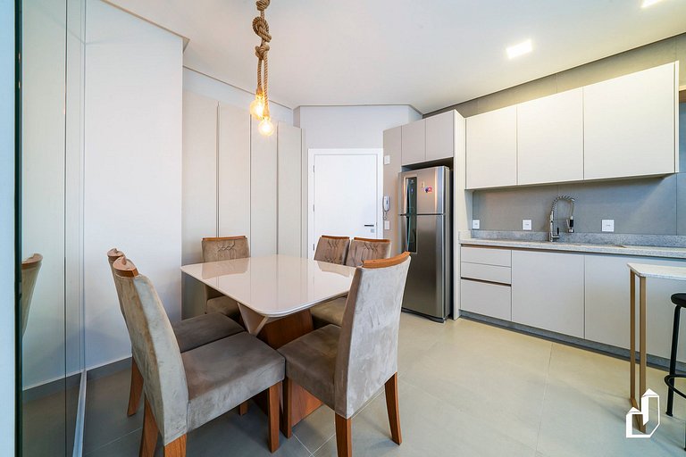 Lindo apartamento com 02 dormitórios