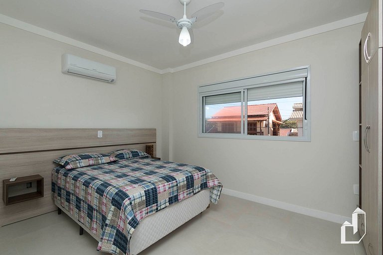 Apartamento com 02 dormitórios