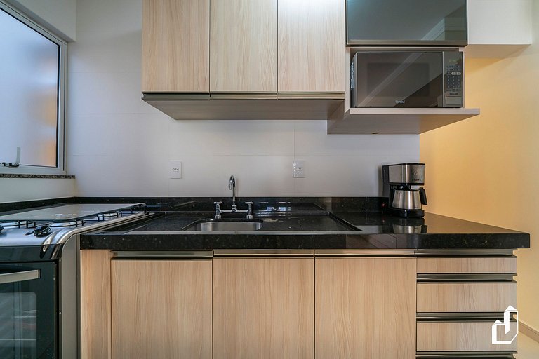 Apartamento térreo com 02 dormitórios