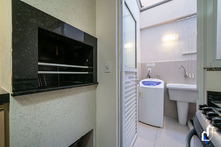 Apartamento térreo com 02 dormitórios