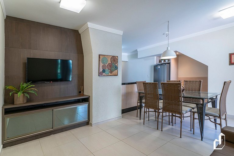 Apartamento térreo com 02 dormitórios