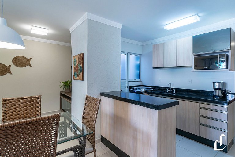 Apartamento térreo com 02 dormitórios