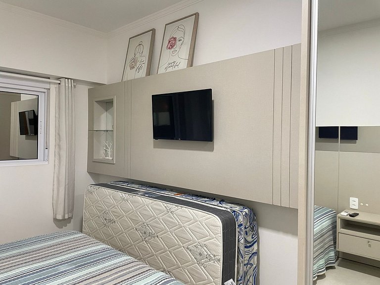 Lindo apartamento garden para 06 pessoas em Mariscal