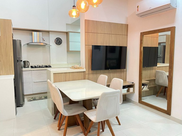 Lindo apartamento garden para 06 pessoas em Mariscal