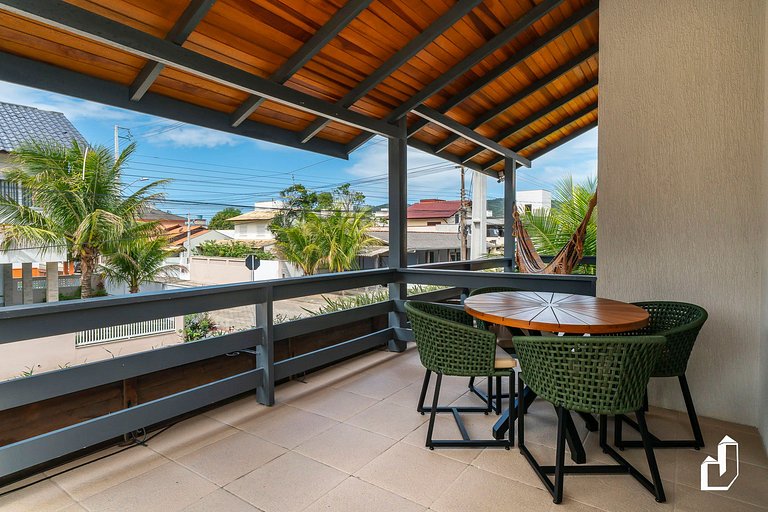 Casa acolhedora e confortável com 03 dormitórios