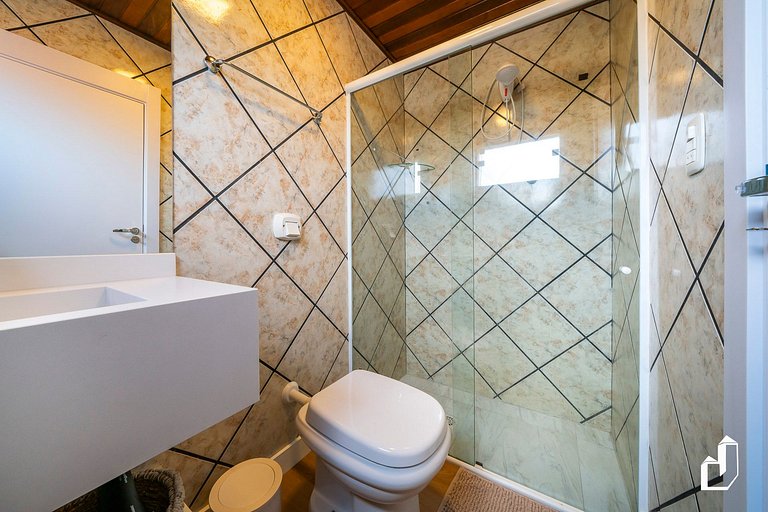 Casa acolhedora e confortável com 03 dormitórios