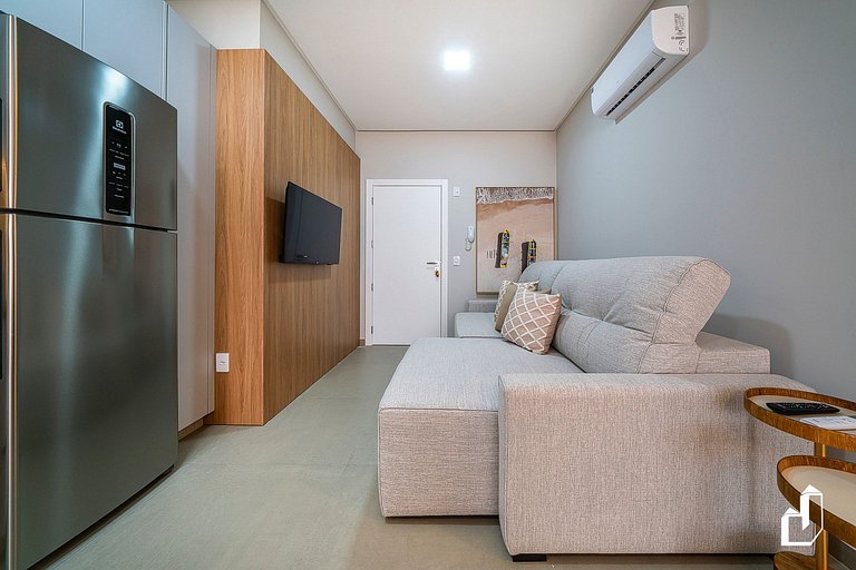 Apartamento exclusivo com 02 Suítes, 30m da praia