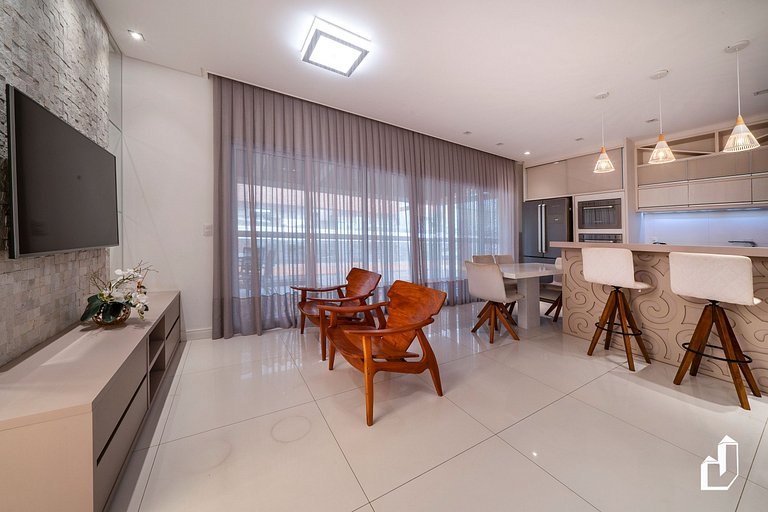 Cobertura duplex | 3 suítes a meia quadra da praia