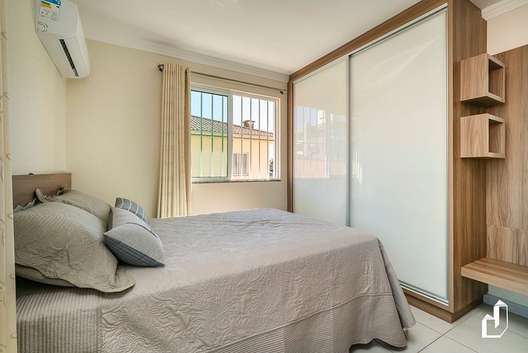 Acomodação para 4 | Apto 1 quarto | Canto Grande | 70m praia