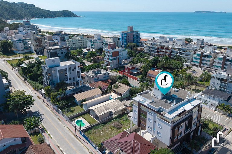 Lindo apartamento garden para 06 pessoas em Mariscal