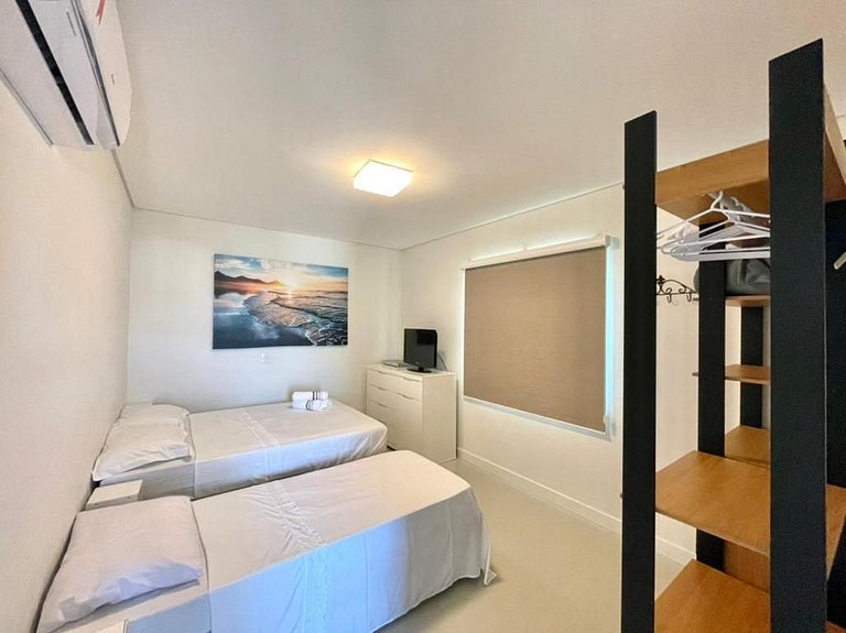 Acomodação para 9 | Cobertura 3 Quartos | Vista Mar