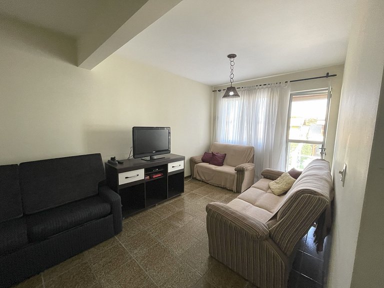 Apartamento com 03 quartos