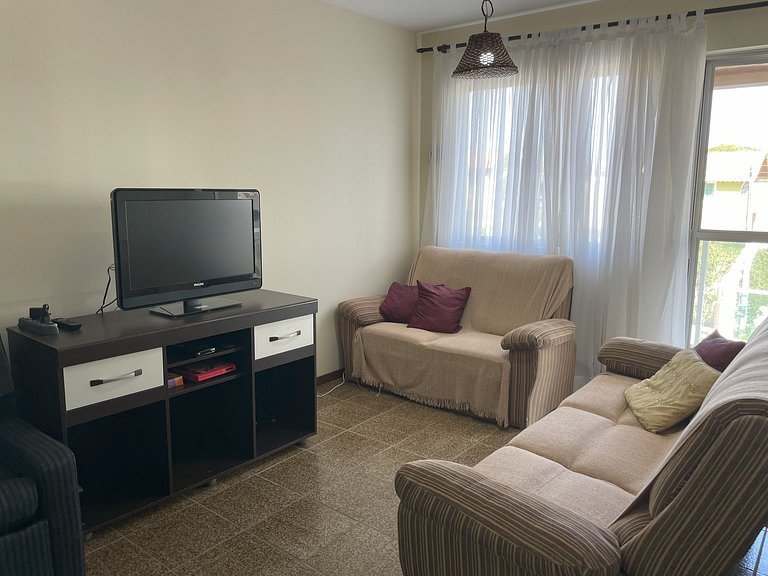 Apartamento com 03 quartos