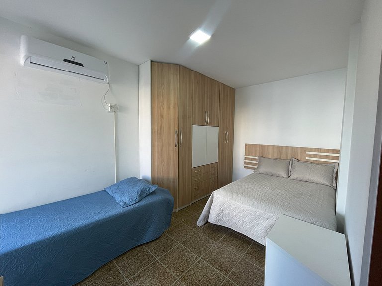 Apartamento com 03 quartos