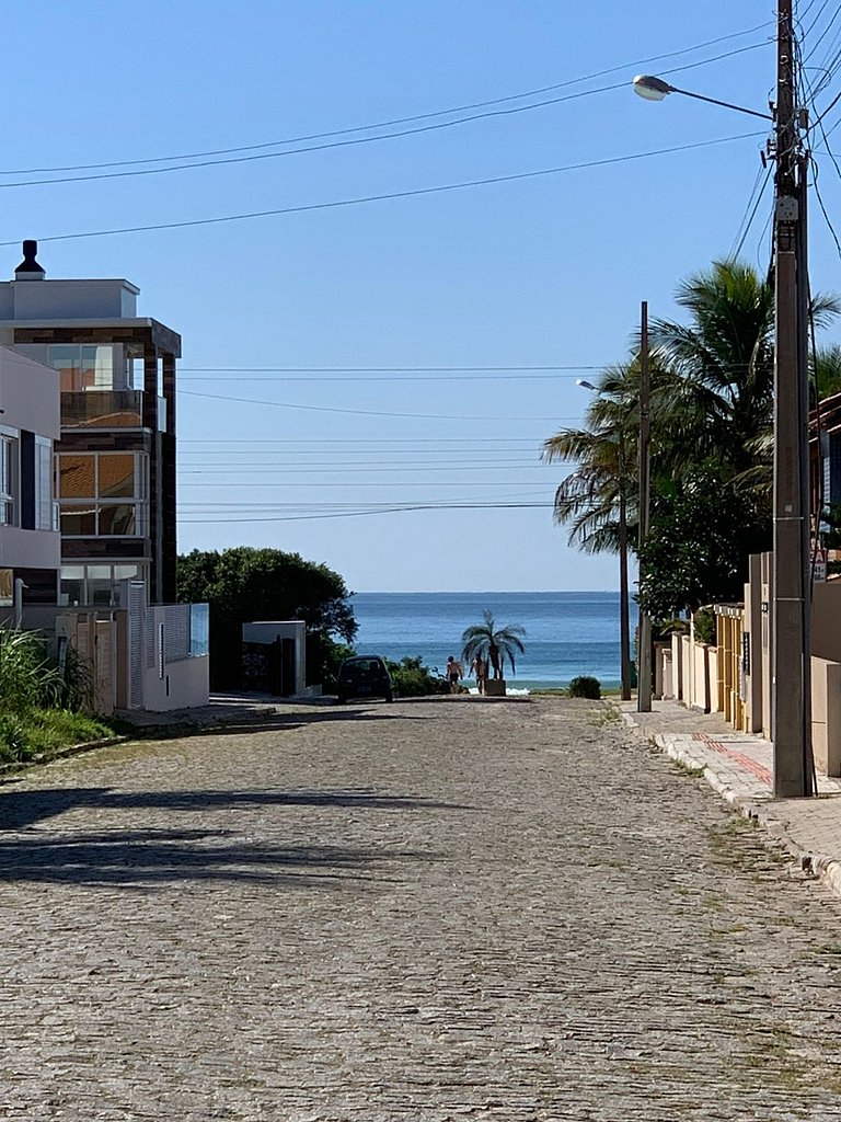 Cantuga Beach | 07 pessoas | 90m mar
