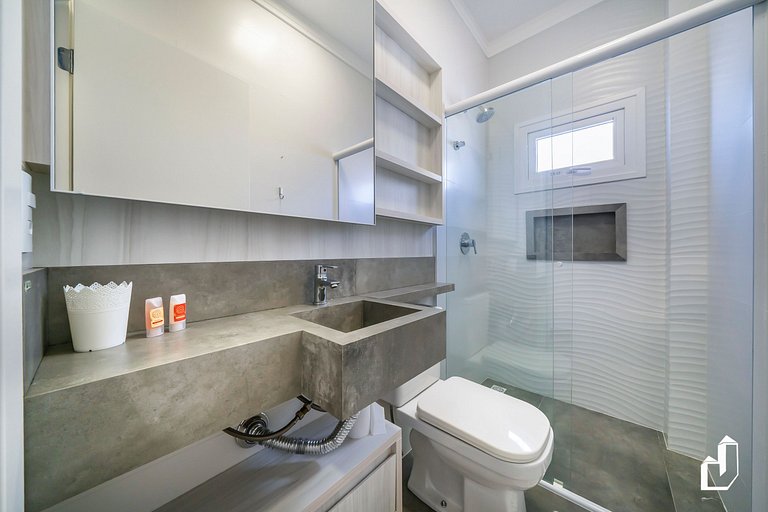 Triplex alto padrão em Canto Grande | Bombinhas