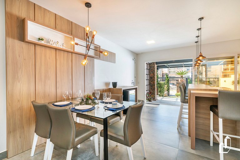 Triplex alto padrão em Canto Grande | Bombinhas