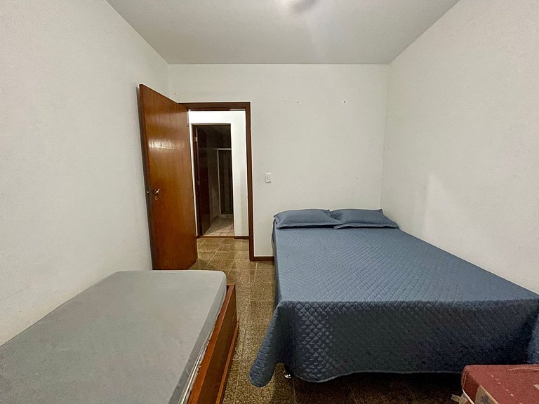 Apartamento com 03 quartos