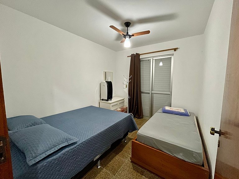 Apartamento com 03 quartos