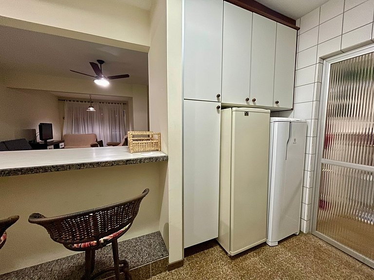 Apartamento com 03 quartos