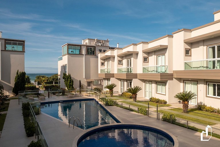 Petit Village 109 | Frente ao Mar em Canto Grande