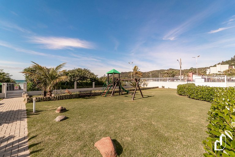 Petit Village 109 | Frente ao Mar em Canto Grande