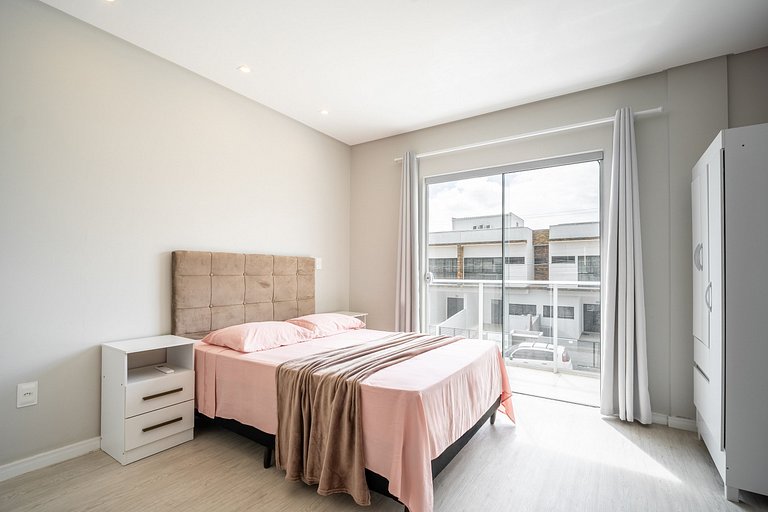 Casa 01 | 2 suítes | até 7 pessoas