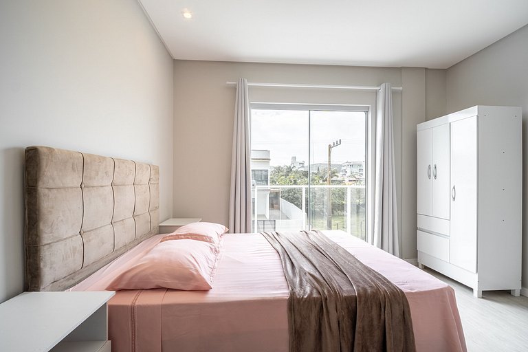 Casa 01 | 2 suítes | até 7 pessoas