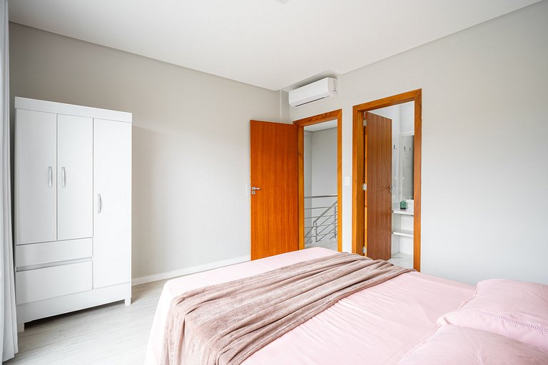 Casa 01 | 2 suítes | até 7 pessoas