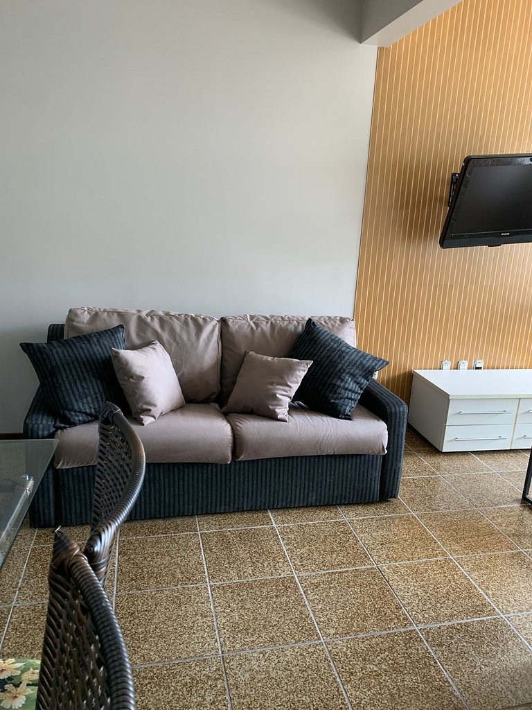 Apartamento com 03 quartos