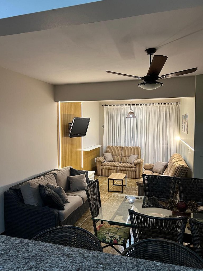 Apartamento com 03 quartos