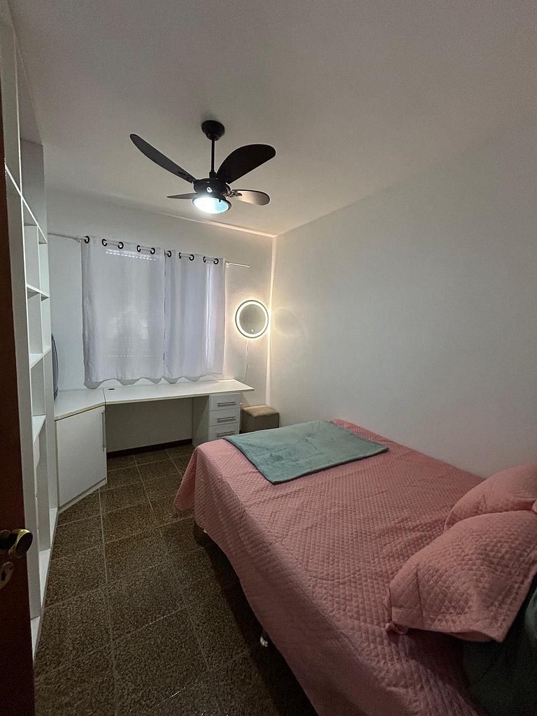 Apartamento com 03 quartos