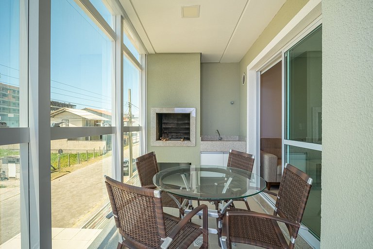 Apartamento vista para o mar com 02 dormitórios