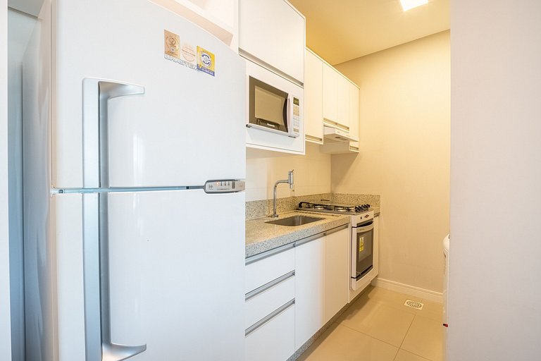 Apartamento vista para o mar com 02 dormitórios