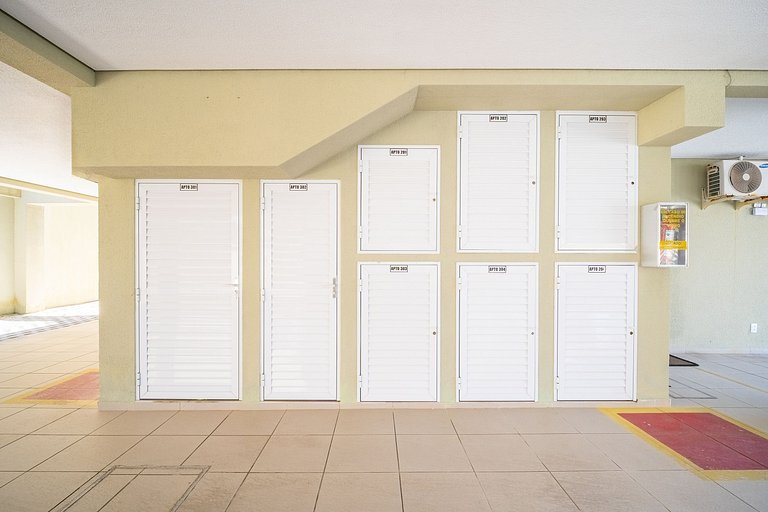 Apartamento vista para o mar com 02 dormitórios