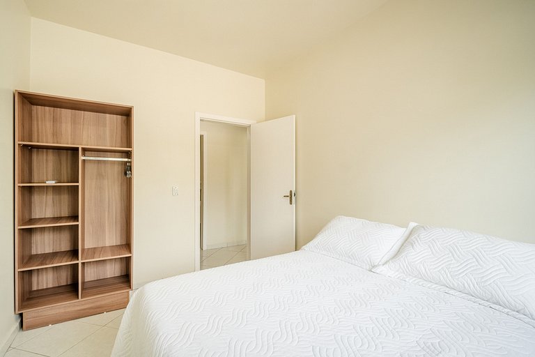 Casa com 04 dormitórios