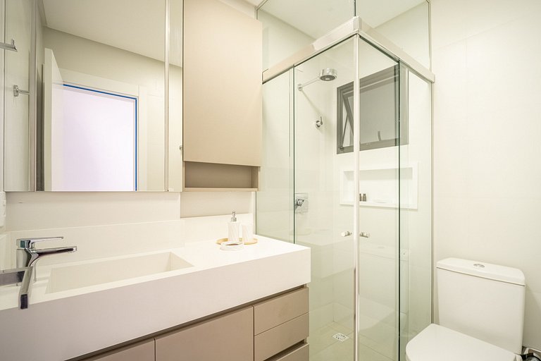 Cobertura duplex com piscina e academia no prédio