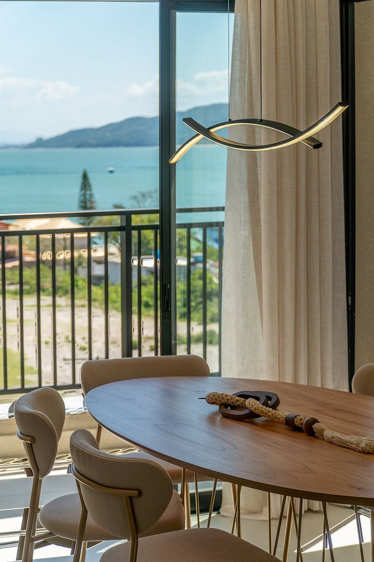 02 suítes com vista para o mar e o pôr do sol