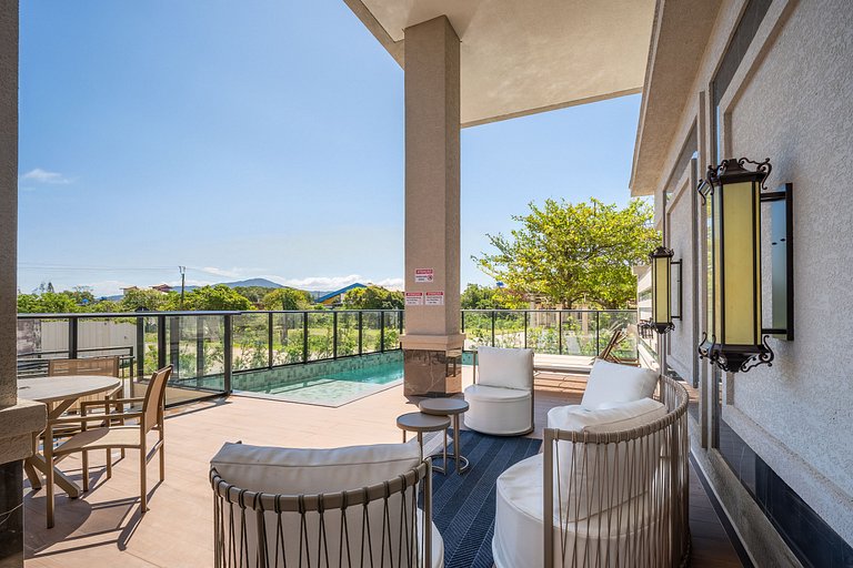 Cobertura duplex com piscina e academia no prédio