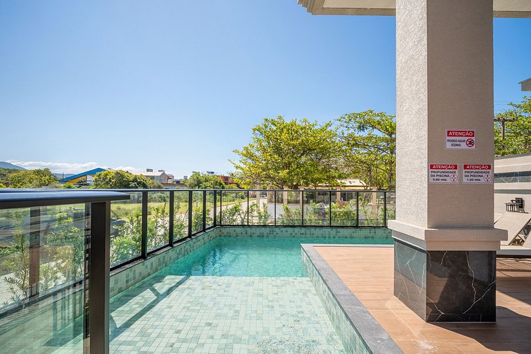 Cobertura duplex com piscina e academia no prédio