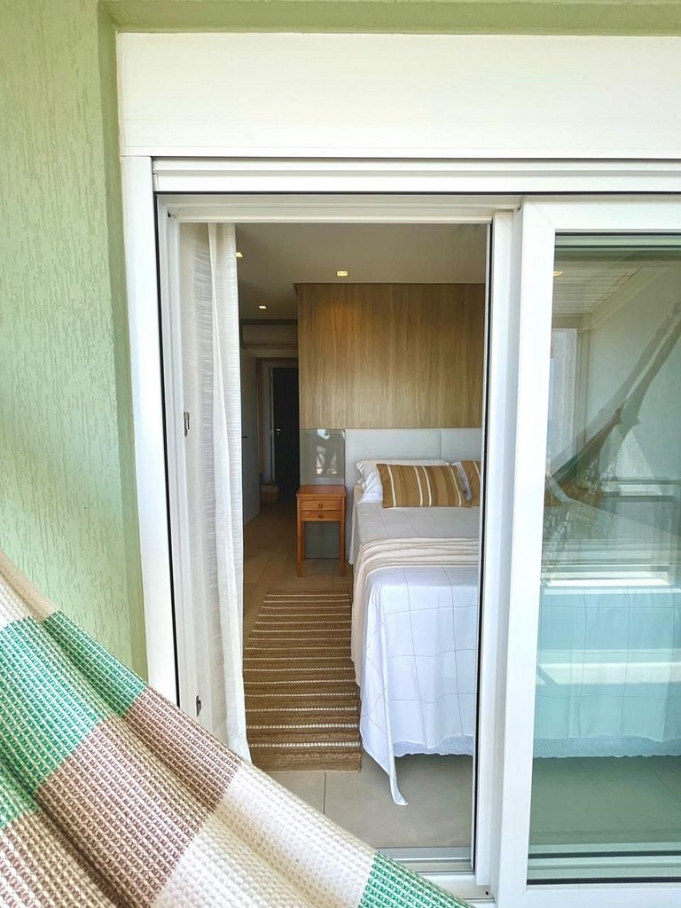 Residencial Guilhermina frente ao mar com 02 suítes