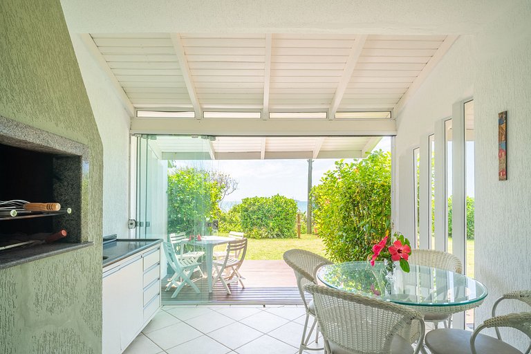 Frente ao mar - Residencial Guilhermina - Casa 08