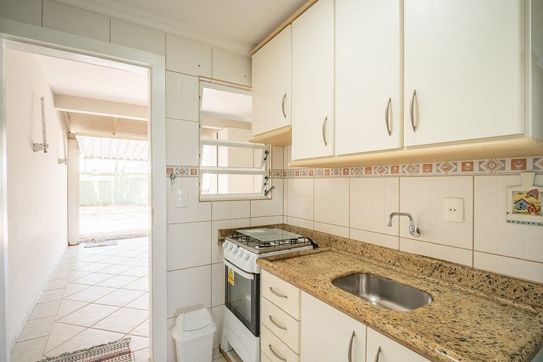 Frente ao mar - Residencial Guilhermina - Casa 08