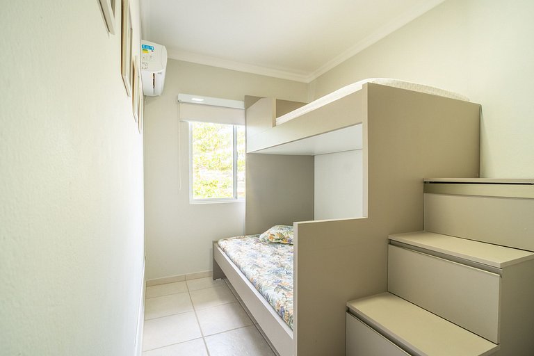 Frente ao mar - Residencial Guilhermina - Casa 08