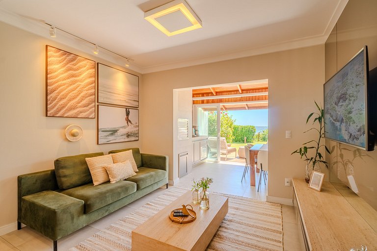 Residencial Guilhermina frente ao mar com 02 suítes