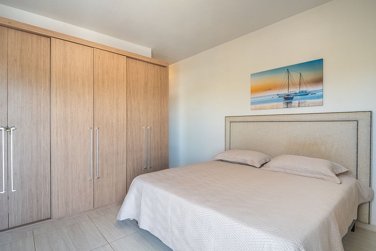 Casa com piscina e área de lazer com 08 dormitórios