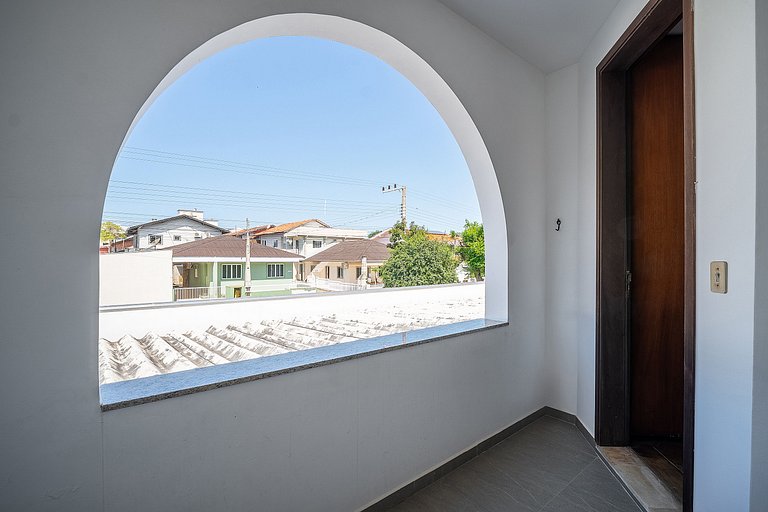 Beira-mar em Canto Grande para 08 pessoas