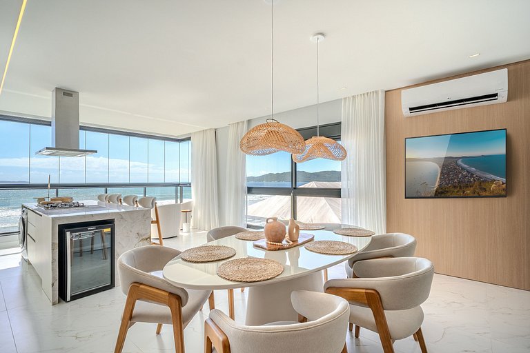 Nascer do Amanhã | Frente Mar | 03 suítes