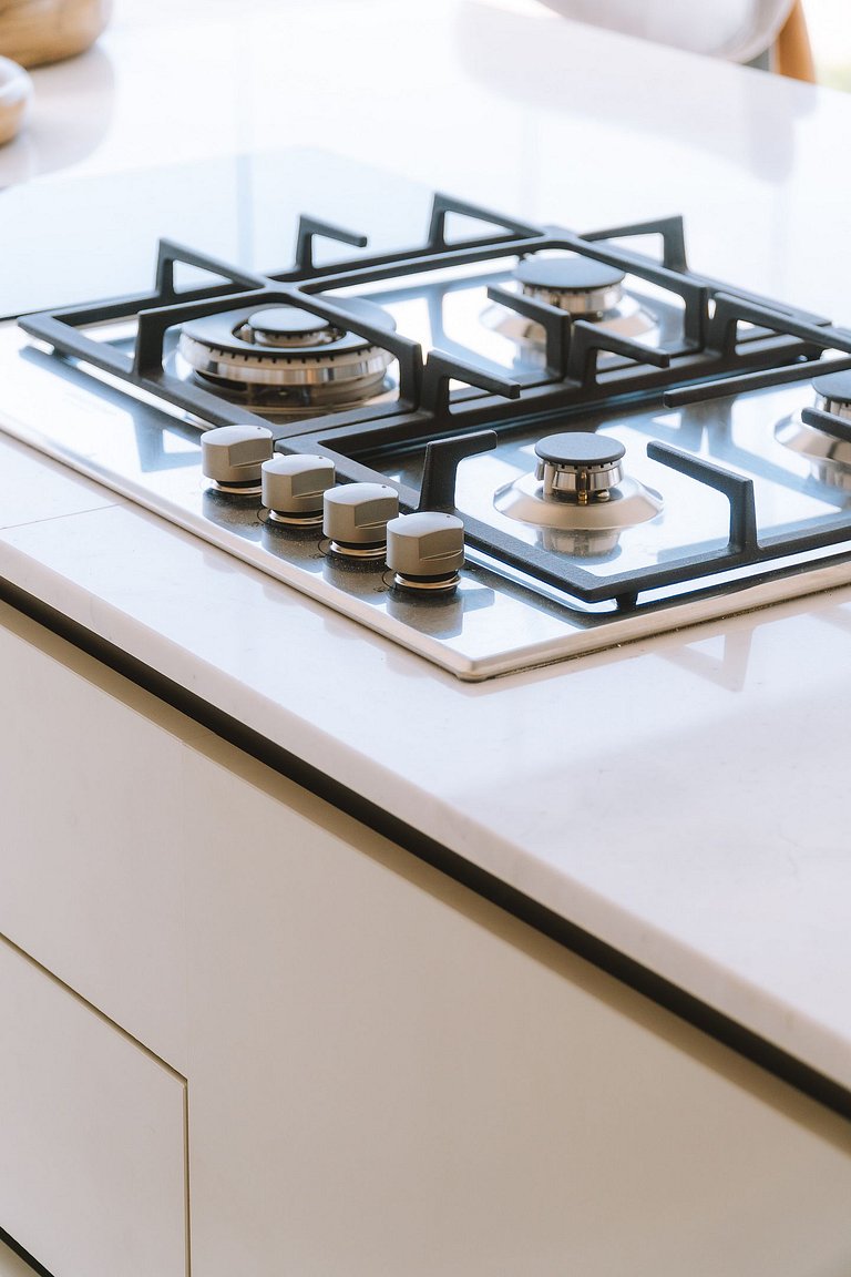 Nascer do Amanhã | Frente Mar | 03 suítes